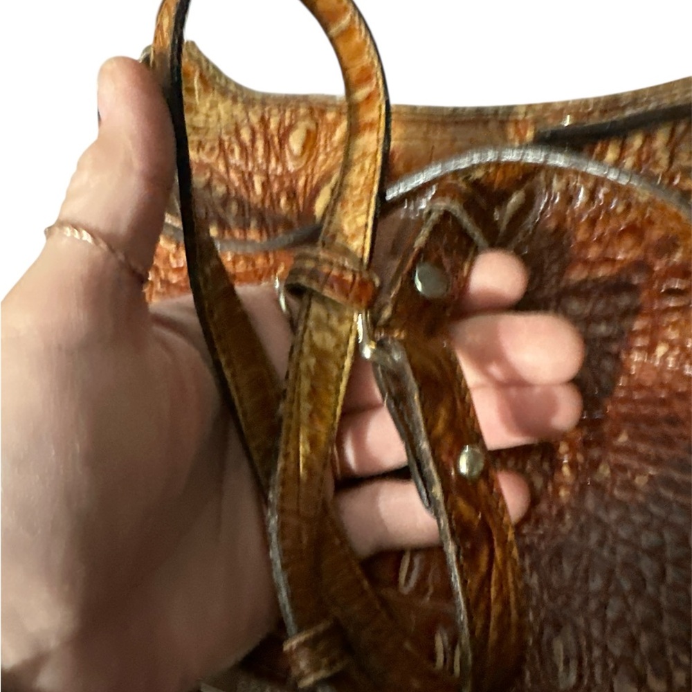 Brahmin Brown Crocodile Embossed Crossbody Bag adjustable strap nice - Picture 4 of 11